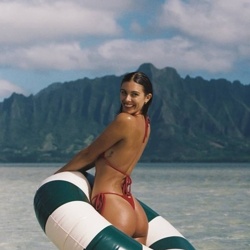 Шлюха Мира 42001