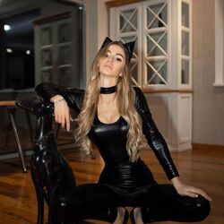 Шлюха Аврора 43779