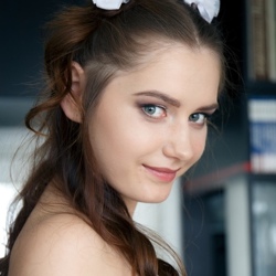 Шлюха Аня 25759