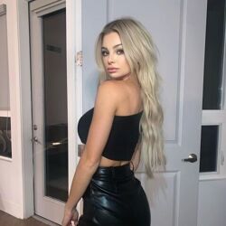 Шлюха Виталина 35975